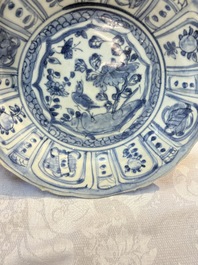A Chinese 'Kraak' blue and white 'Hatcher Cargo' plate, Wanli