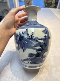 A fine Japanese Arita blue and white vase or sake bottle with landscape design, Edo, ca. 1680