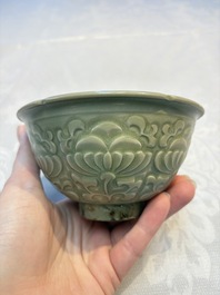 A Chinese carved Yaozhou celadon-glazed bowl with floral design, Jin