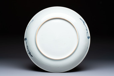A Chinese blue and white dish with floral design, Kangxi