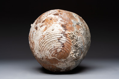 A Byzantine amphora, 4/5th C.