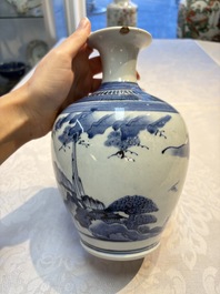 A fine Japanese Arita blue and white vase or sake bottle with landscape design, Edo, ca. 1680
