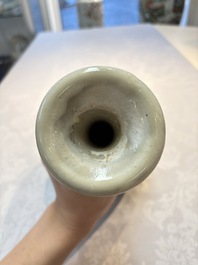 A Chinese Cizhou cream-glazed and dark-brown slip-painted vase with floral design, Republic
