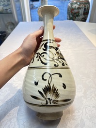 A Chinese Cizhou cream-glazed and dark-brown slip-painted vase with floral design, Republic
