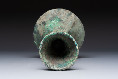 A Chinese archaic bronze wine vessel, Gu 觚, Shang