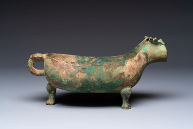 A Chinese archaic bronze pouring vessel, Yi 匜, Warring States period/Han