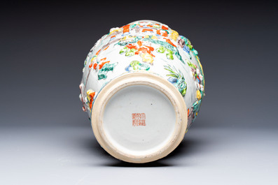 A Chinese famille verte '100 Boys' vase with relief design, 20th C.