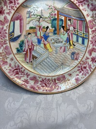 A fine Chinese Canton famille rose dish with puce-enamelled rim, 19th C.