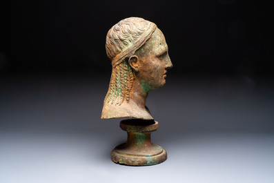 A cast iron bust after the antique, France, 20th C.