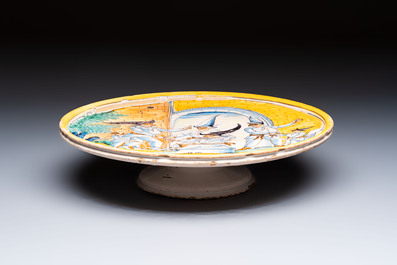 A large Italian maiolica 'Venerd&igrave; Gnoccolare' tazza, Naples or Deruta, 17th C.