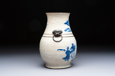 A Chinese Nanking crackle-glazed blue and white 'Hu' vase with a deer hunting scene, Hongwu mark, 19th C.