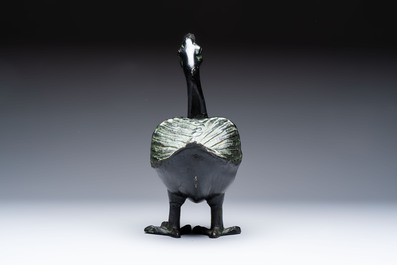 A Japanese bronze okimono of a goose, 20th C.