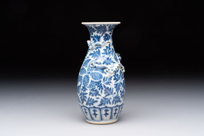 Four Chinese snuff bottles and three vases, 19th C.