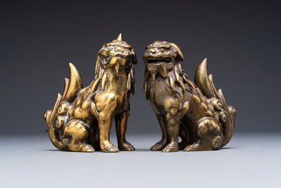 A pair of Japanese bronze Buddhist lions, 19/20th C.