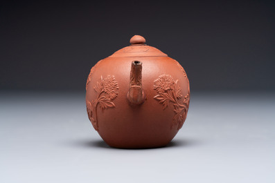 Three Chinese Yixing stoneware teapots, Chen Ziwen 陳子文 and Wen Cai 文彩 mark, Kangxi and later