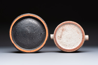 Rogier Vandeweghe (1923-2020) for Amphora: a red-glazed ashtray, and a Perignem cream-glazed ashtray, 20th C.