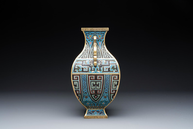 A Chinese archaistic cloisonn&eacute; square vase, Qianlong and Ren mark, 19/20th C.