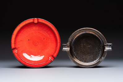 Rogier Vandeweghe (1923-2020) for Amphora: a red-glazed ashtray, and a Perignem cream-glazed ashtray, 20th C.