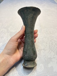 A Chinese archaic bronze wine vessel with phoenix design, Zhi 觯, Zhou