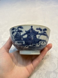 A set of 12 Chinese blue and white 'Landscape' bowls and saucers, Qianlong/Jiaqing