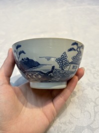 A set of 12 Chinese blue and white 'Landscape' bowls and saucers, Qianlong/Jiaqing