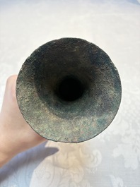 A Chinese archaic bronze wine vessel with phoenix design, Zhi 觯, Zhou