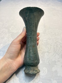 A Chinese archaic bronze wine vessel with phoenix design, Zhi 觯, Zhou