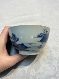 A set of 12 Chinese blue and white 'Landscape' bowls and saucers, Qianlong/Jiaqing