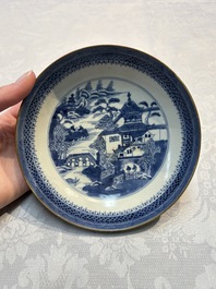 A set of 12 Chinese blue and white 'Landscape' bowls and saucers, Qianlong/Jiaqing