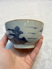 A set of 12 Chinese blue and white 'Landscape' bowls and saucers, Qianlong/Jiaqing