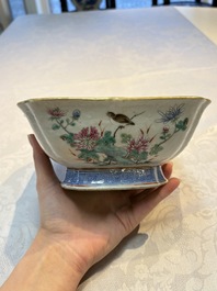 A Chinese famille rose tazza, a blue and white vessel and an enamelled Yixing stoneware teapot, 19th C.