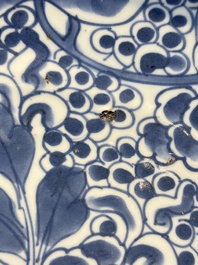 A Chinese blue and white dish with floral design, Kangxi