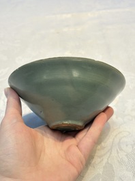 A Korean celadon tea bowl, Goryeo, 12th C.