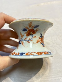 A collection of four Chinese blue and white, famille rose and Imari-style salts and a Samson Paris salt, 18/19th C.