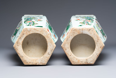 A pair of large Chinese famille verte hexagonal 'Si Ai Tu 四愛圖' vases, 19th C.