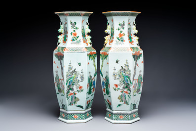 A pair of large Chinese famille verte hexagonal 'Si Ai Tu 四愛圖' vases, 19th C.