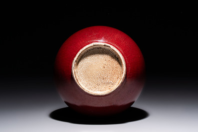 A Chinese langyao-style bottle vase, 19th C.