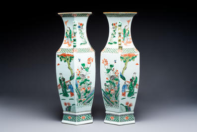 A pair of large Chinese famille verte hexagonal 'Si Ai Tu 四愛圖' vases, 19th C.