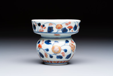 A rare Japanese Imari container or stand with floral design, Edo, early 18th C.