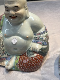 Three Chinese famille rose Milefo Buddhas, Zhu Mao Ji 朱茂記造 marks, 20th C.