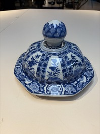 Five Chinese blue, white, famille rose and wucai covers, Kangxi and later