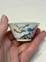 A collection of 28 Chinese famille rose wares, 18th C. and later