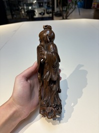 Six Chinese wooden and bamboo carvings, 19/20th C.