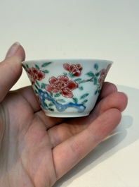A collection of 28 Chinese famille rose wares, 18th C. and later
