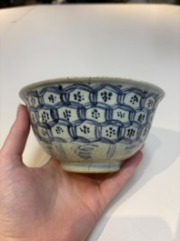 12 Chinese blue and white wares, Ming