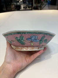 A collection of 28 Chinese famille rose wares, 18th C. and later