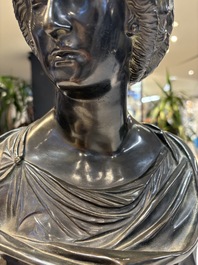 A parcel-gilt bronze bust of a Roman woman, possibly Livia Drusilla or Agrippina the Elder, France, Empire period, early 19th C.
