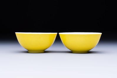A pair of fine Chinese lemon-yellow-glazed tea bowls, Yongzheng mark, 19th C.