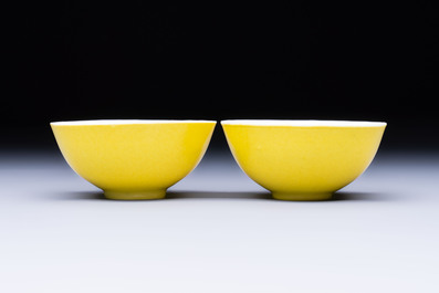 A pair of fine Chinese lemon-yellow-glazed tea bowls, Yongzheng mark, 19th C.