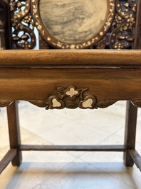 A pair of Chinese marble-inset mother-of-pearl-inlaid hongmu chairs, 19th C.